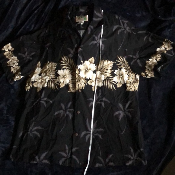 Hawaiian Tiki Shirt - Picture 5 of 9